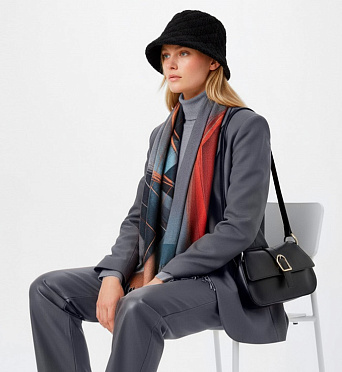 Минималистичные комплекты